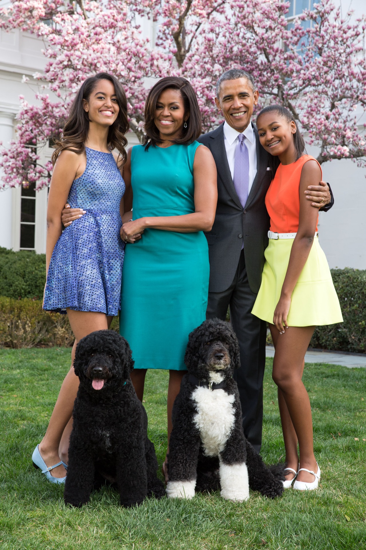 A família Obama com os dois cães, Boo e Sunny