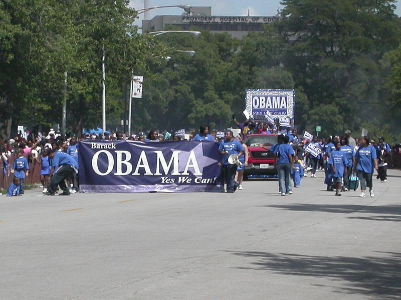 Partidários de Obama durante o desfile anual Bud Billiken Parade and Picnic, em 14 de agosto de 2004